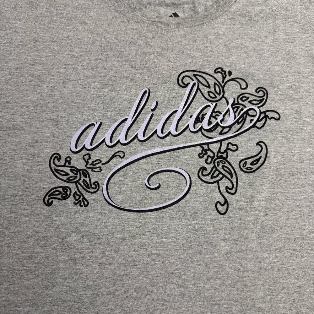 Adidas Women's XL T-Shirt Heather Gray Paisley Script Graphic Tee Preowned - Picture 4 of 4